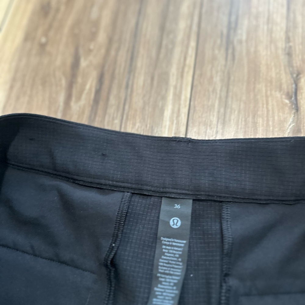 lululemon athletica Men's ABC classic fit shorts size 36 - Picture 5 of 7